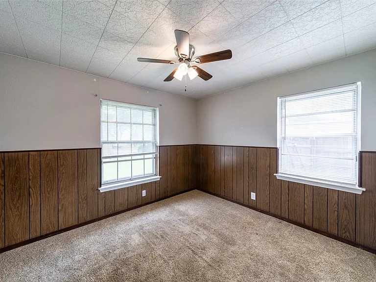 13515 Charcoal Ln — Photo 12