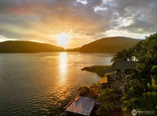 15833 Yokeko Drive, Anacortes, WA 98221