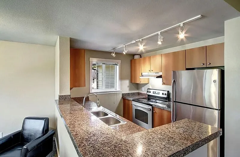 12404 E Gibson Rd — Photo 4
