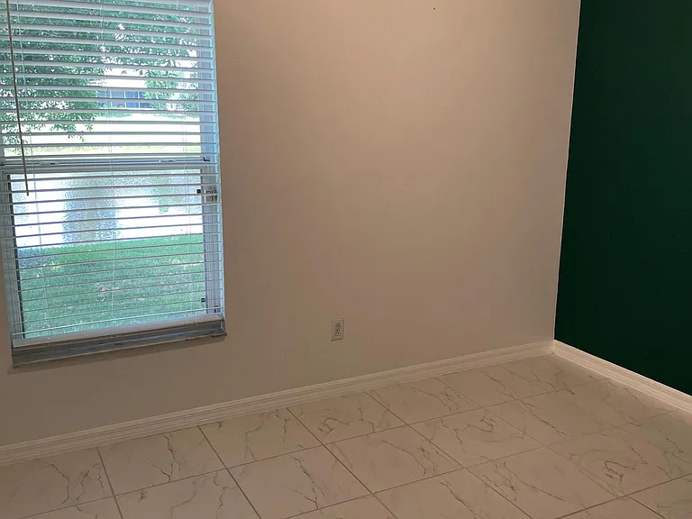 2562 Brookstone Dr — Photo 9