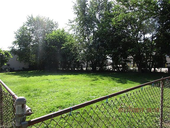 4th image of 3271 W 141st St