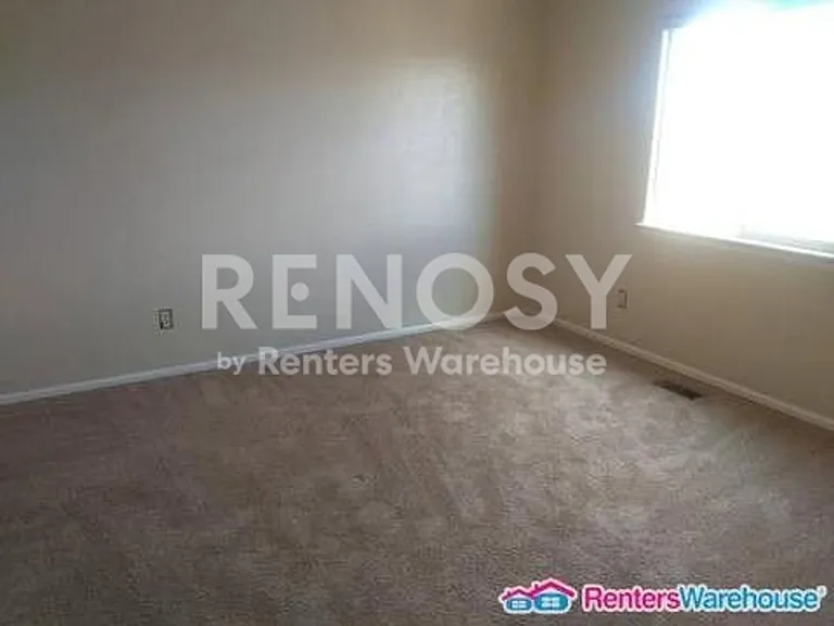 11470 Jay St — Photo 9