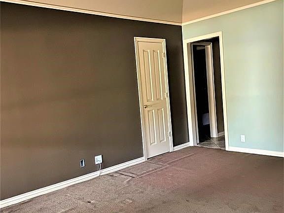 4th image of 819 Grandview Estate Dr