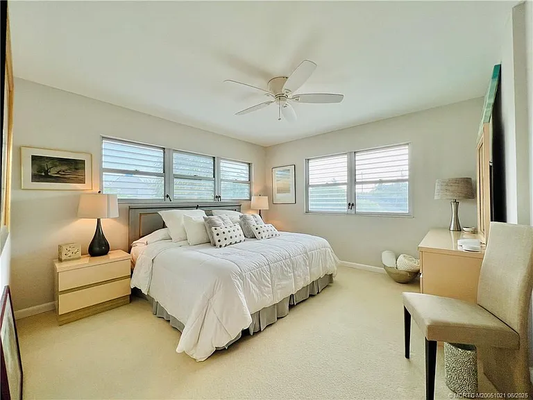 1550 NE Ocean Blvd #C204 — Photo 39