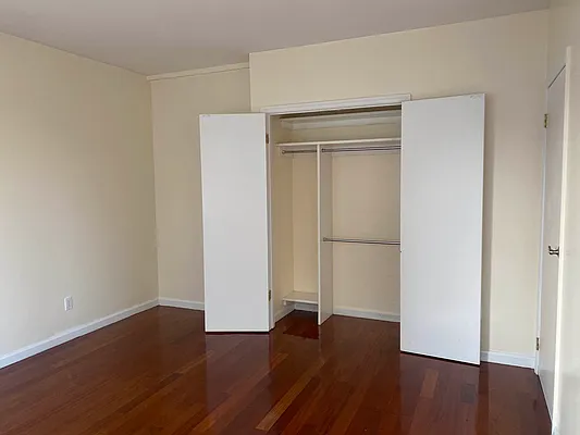 Rented by Corcoran | media 35