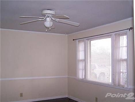 5th image of 2035 Sherrill Blvd