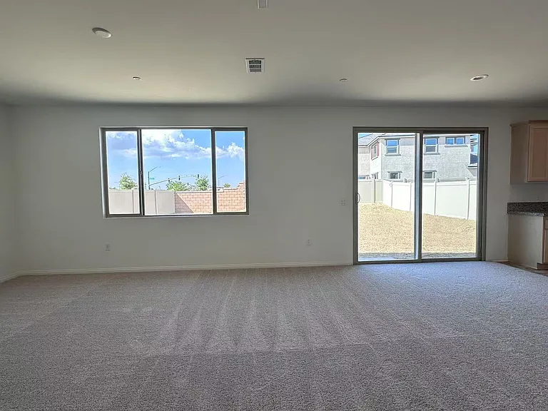 29662 Courage Ct — Photo 7