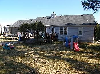 4th image of 1211 Nunnally Dr