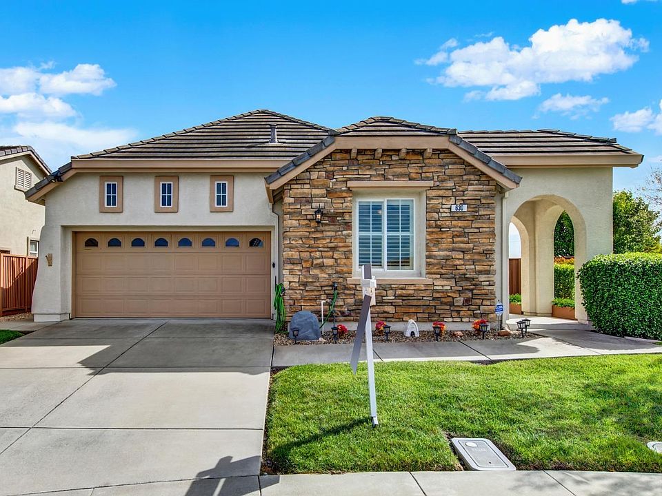 1st image of 630 Sweet Bay Circle