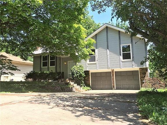 2nd image of 8831 Crescent Ave