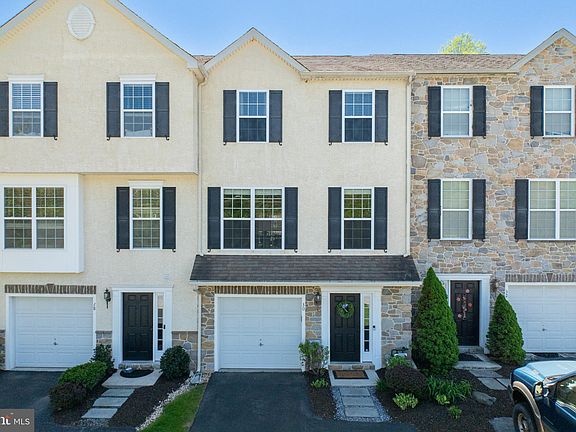 2nd image of 30 Lukens Mill Dr