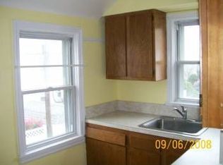 113 N Harding Ave #A, Margate, NJ 08402