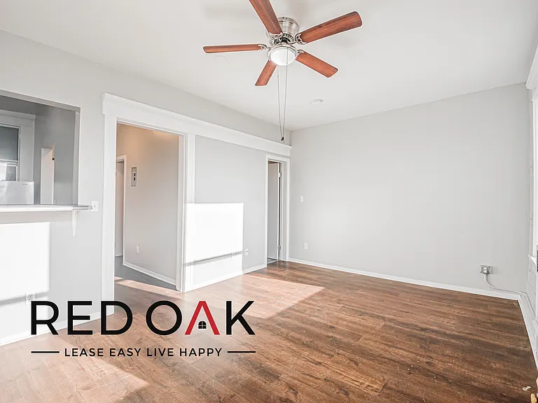 692 Valencia St #208 — Photo 13