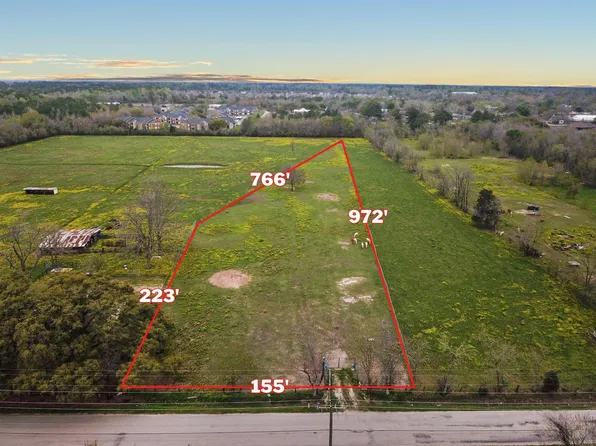 1610 County Road 605, Dayton, TX 77535