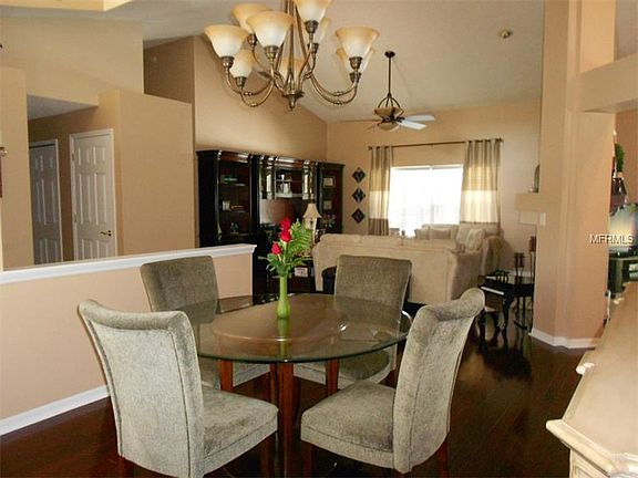 4th image of 818 Royal Oak Ct