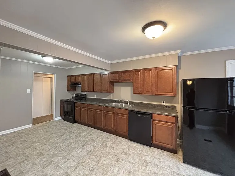 31 Rosemont Dr — Photo 3
