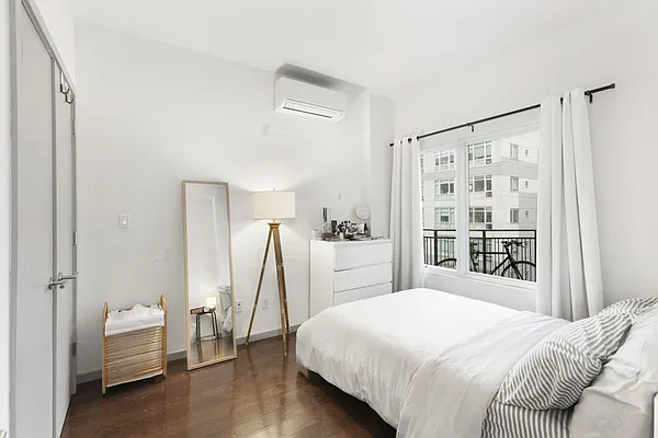 Rented by Carnegie Management Inc | media 61