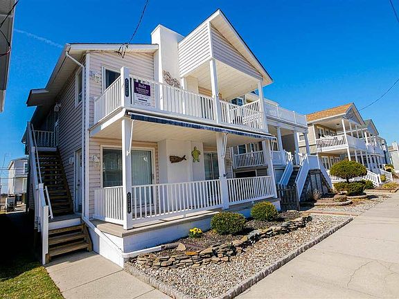 2nd image of 5726 Asbury Ave #2