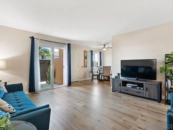 5th image of 3454 Castle Glen Dr Unit 105
