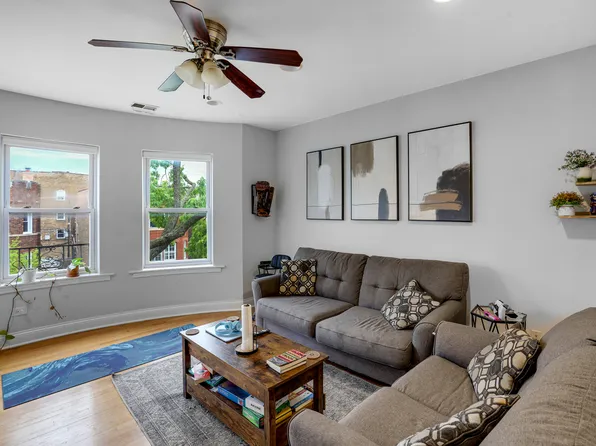 7401 N Hoyne Ave APT 3, Chicago, IL 60645