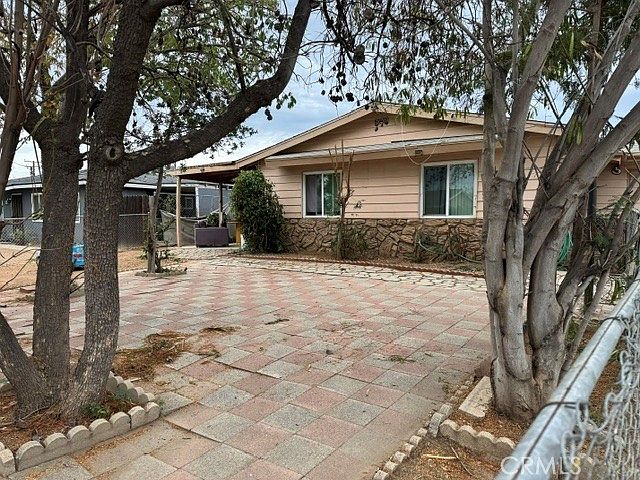 1st image of 13373 Birchwood Dr