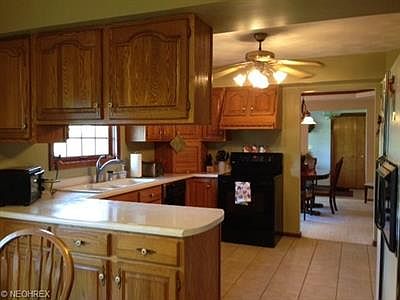 5th image of 46353 Seville Ln