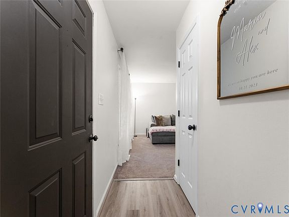 5th image of 24204 Gloria Dr