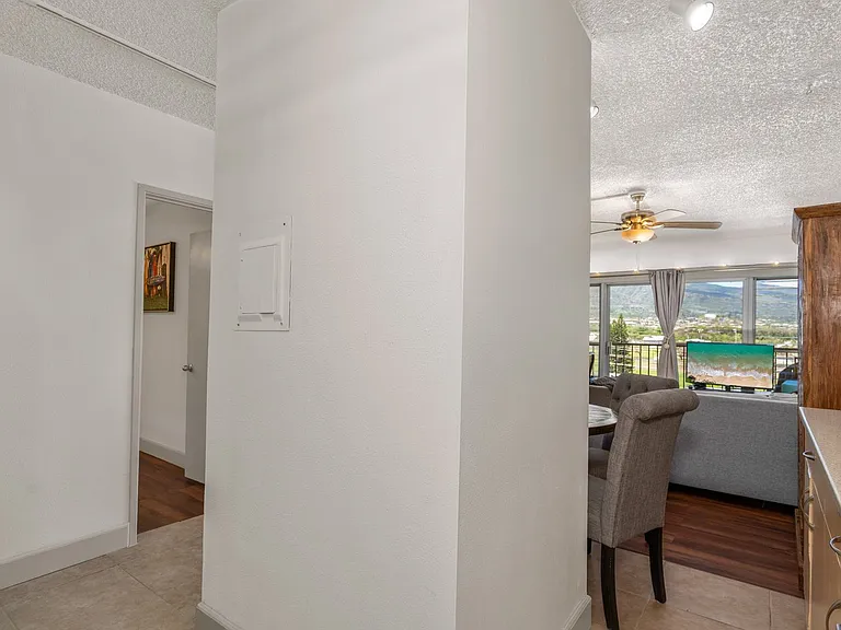1063 Lower Main St #402 — Photo 33
