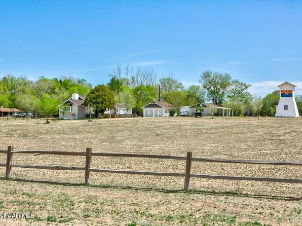 2413 N Road 1 E, Chino Valley, AZ 86323