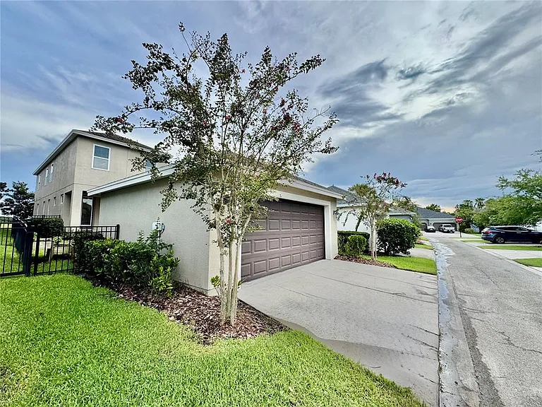 7208 Milestone Dr — Photo 24