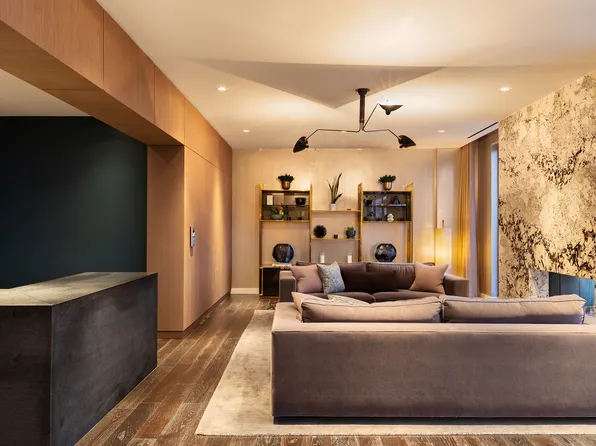 50 Bridge Park Drive image 15 of 18