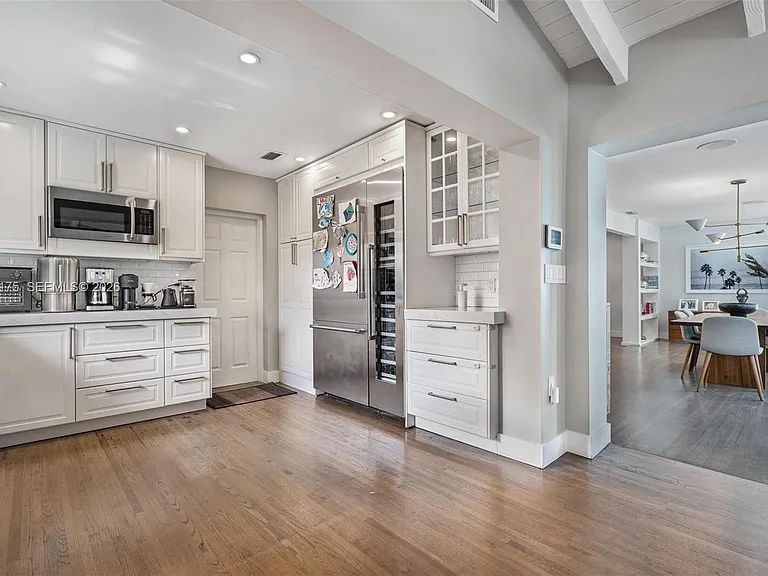 510 Bargello Ave — Photo 11