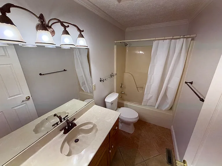 4125 McDonald Rd #A — Photo 45