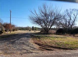 208 Bunker Meacham Trl, Dobson, NC 27017