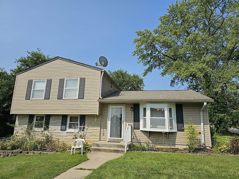 831 W. Briarcliff