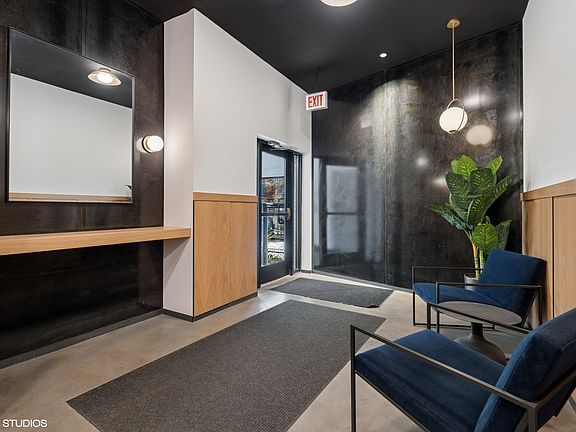 2nd image of 2300 W Wabansia Ave APT 237