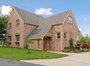 1305 Towerview Rd, Eagan, MN 55121