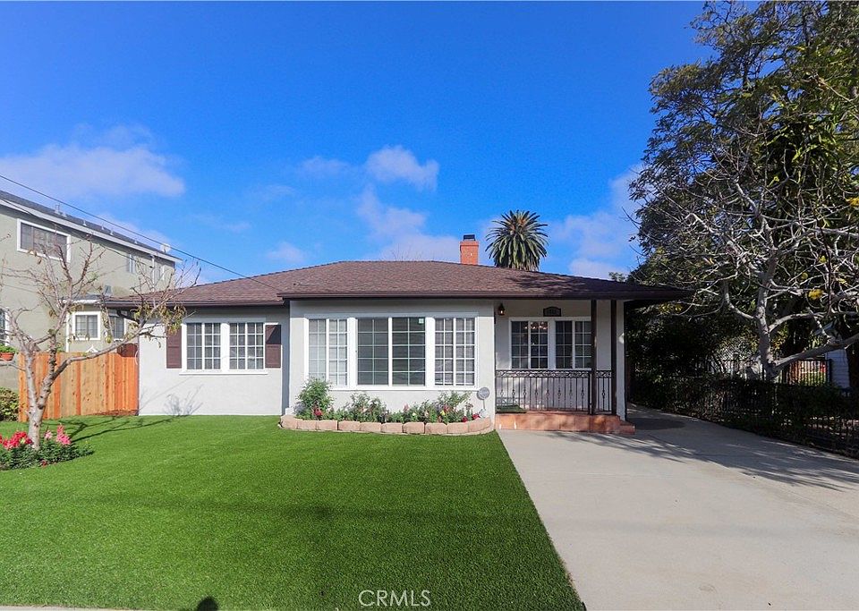1st image of 1851 260th St
