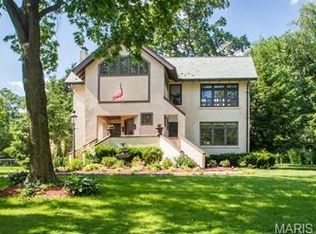663 W Lockwood Ave, Saint Louis, MO