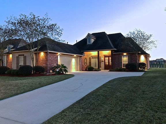 4th image of 41185 Bayou Segnette Ave