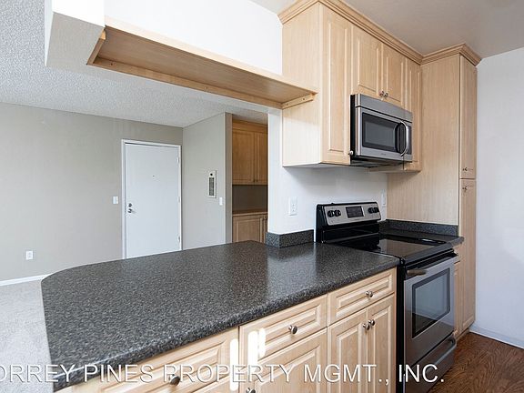 5th image of 2281 Palm Ave #120