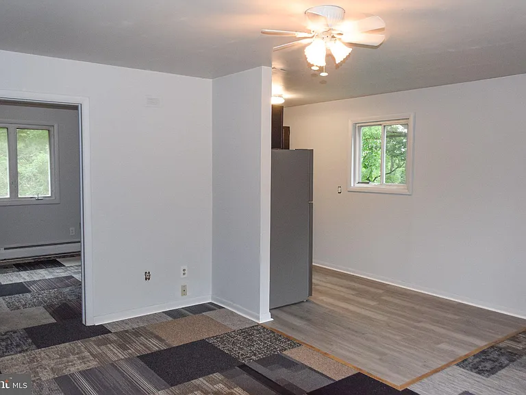 901 Laurel St #1 — Photo 4