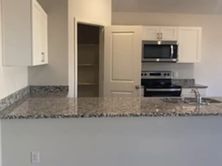6009 Crest Bridge Ct — Photo 18