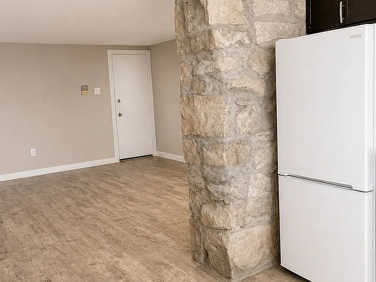 5855 Darlington Rd — Photo 7