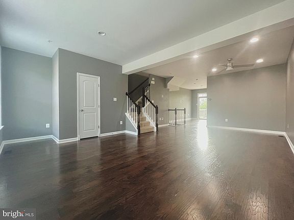 4th image of 1155 Carinoso Cir