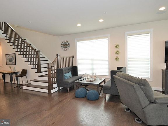 4th image of 2793 Golden Aster Pl