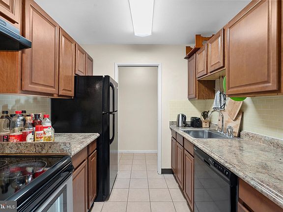 5th image of 7579 Margate Ct #5A-104