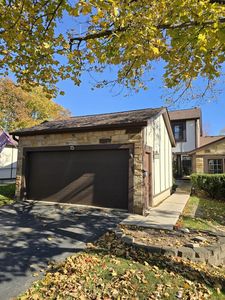 15 White Oak Cir, St Charles, IL, 60174