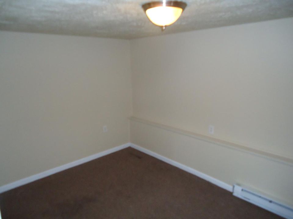 2nd image of 4522 Decoursey Ave APT 1