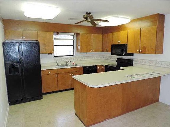 5th image of 419 Fleshman Dr